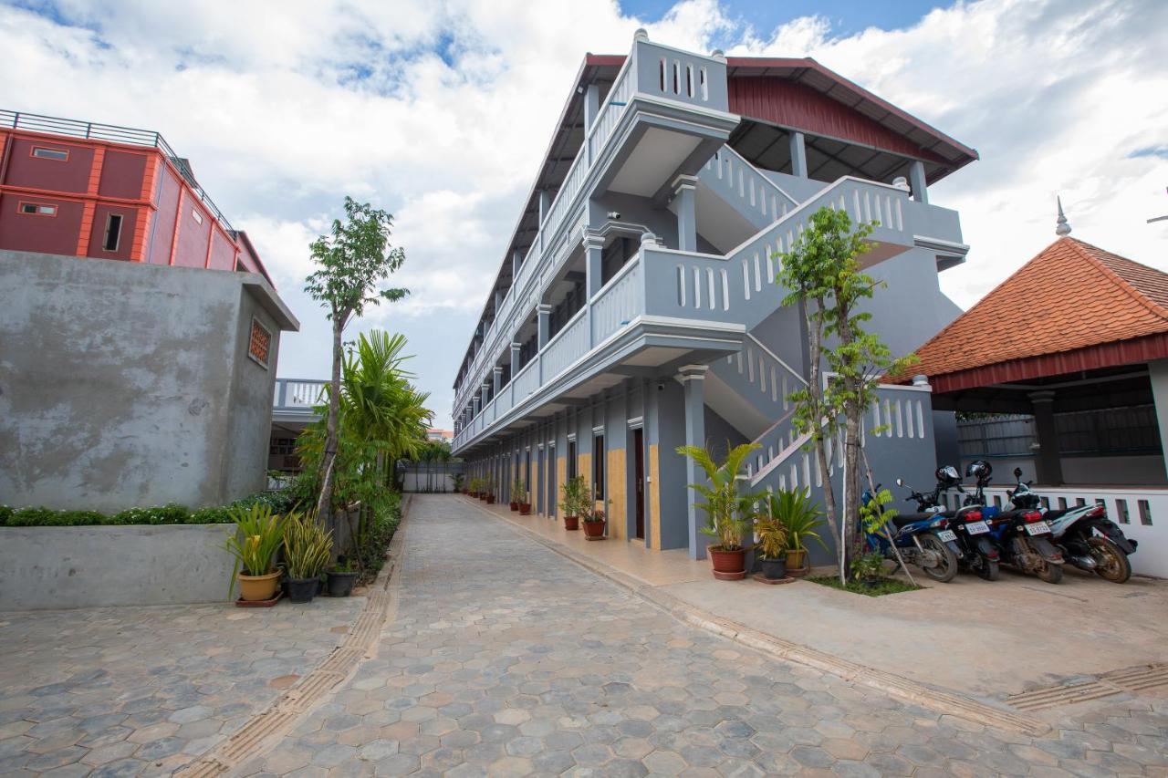 Botoum Hostel Siem Reap Esterno foto